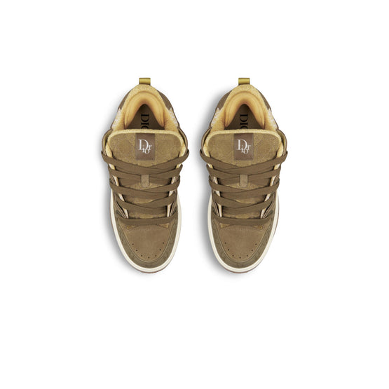 Men Sneakers - H672