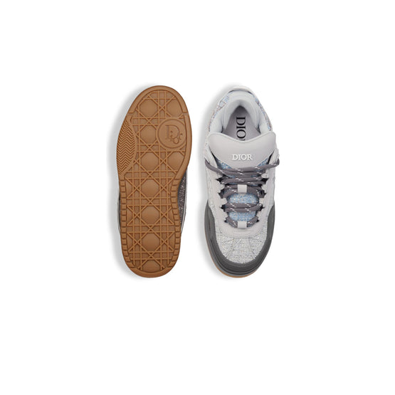 Men Sneakers - H884