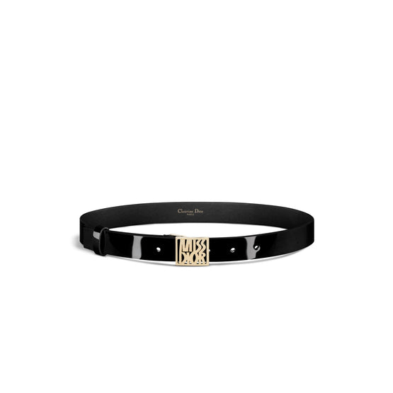 Women Signature- M900