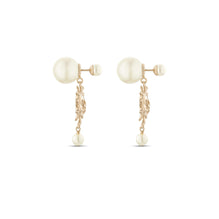 Women Earrings- D301