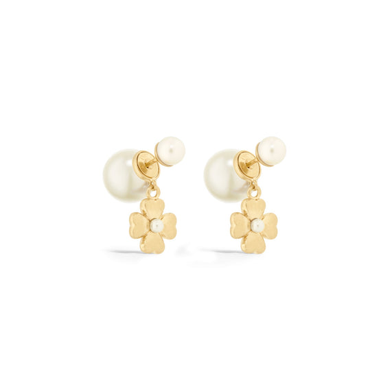 Women Earrings- D301