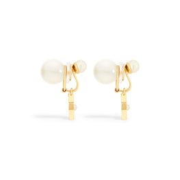 Women Earrings- D301
