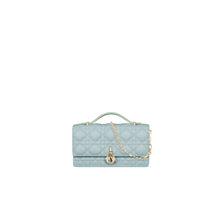 Women Pouch - M259 *Trunk Show*
