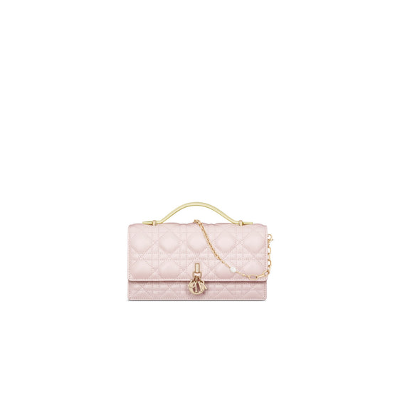 Women Pouch - M912 *Trunk Show*