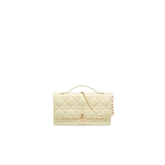 Women Pouch - M44Y
