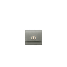 Women 30 Montaigne Medium Wallet Cal - M41G