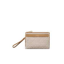 Women Pouch - M925