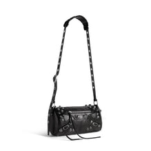 Men Le Cagole Cylinder Bag - Black